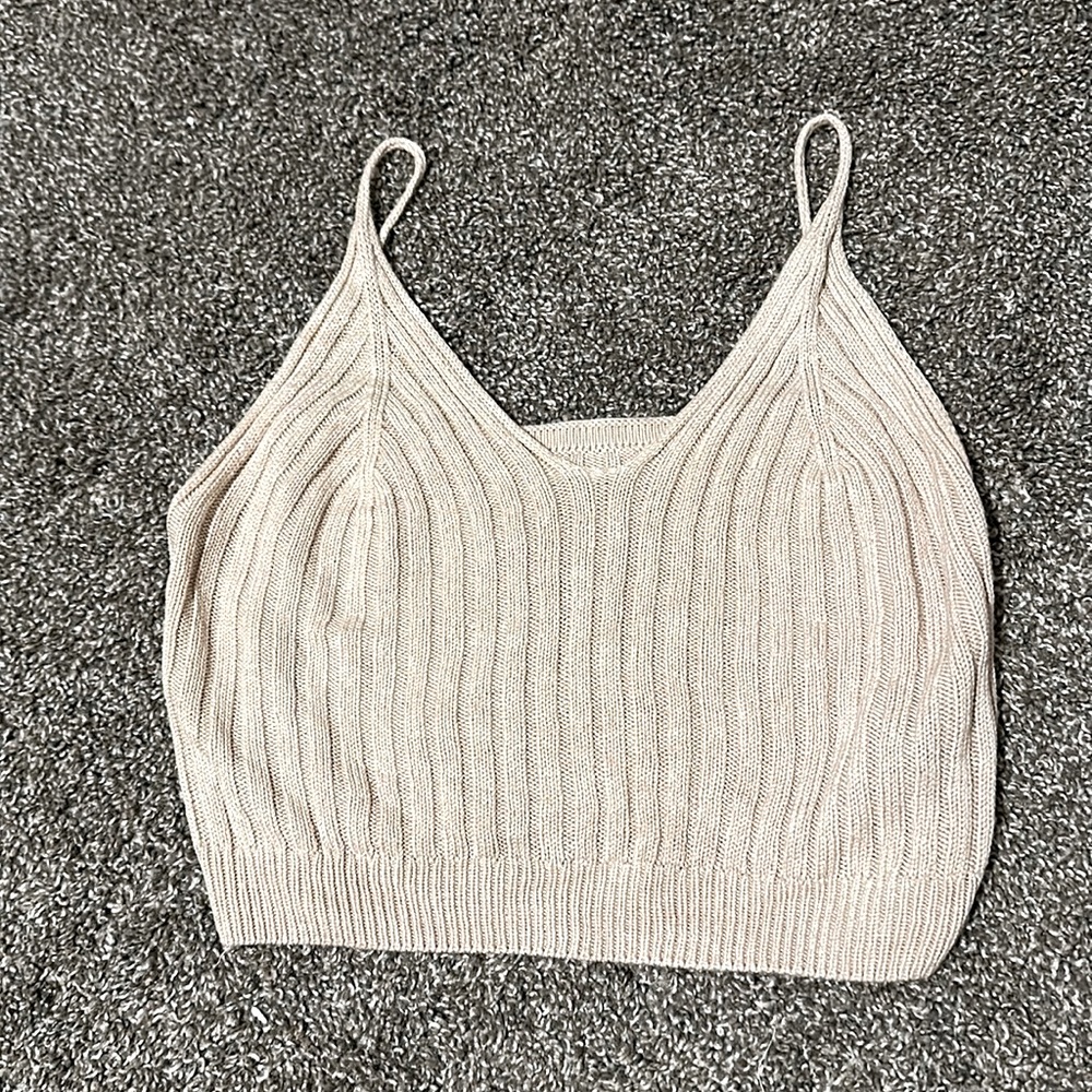 Tan knitted crop top